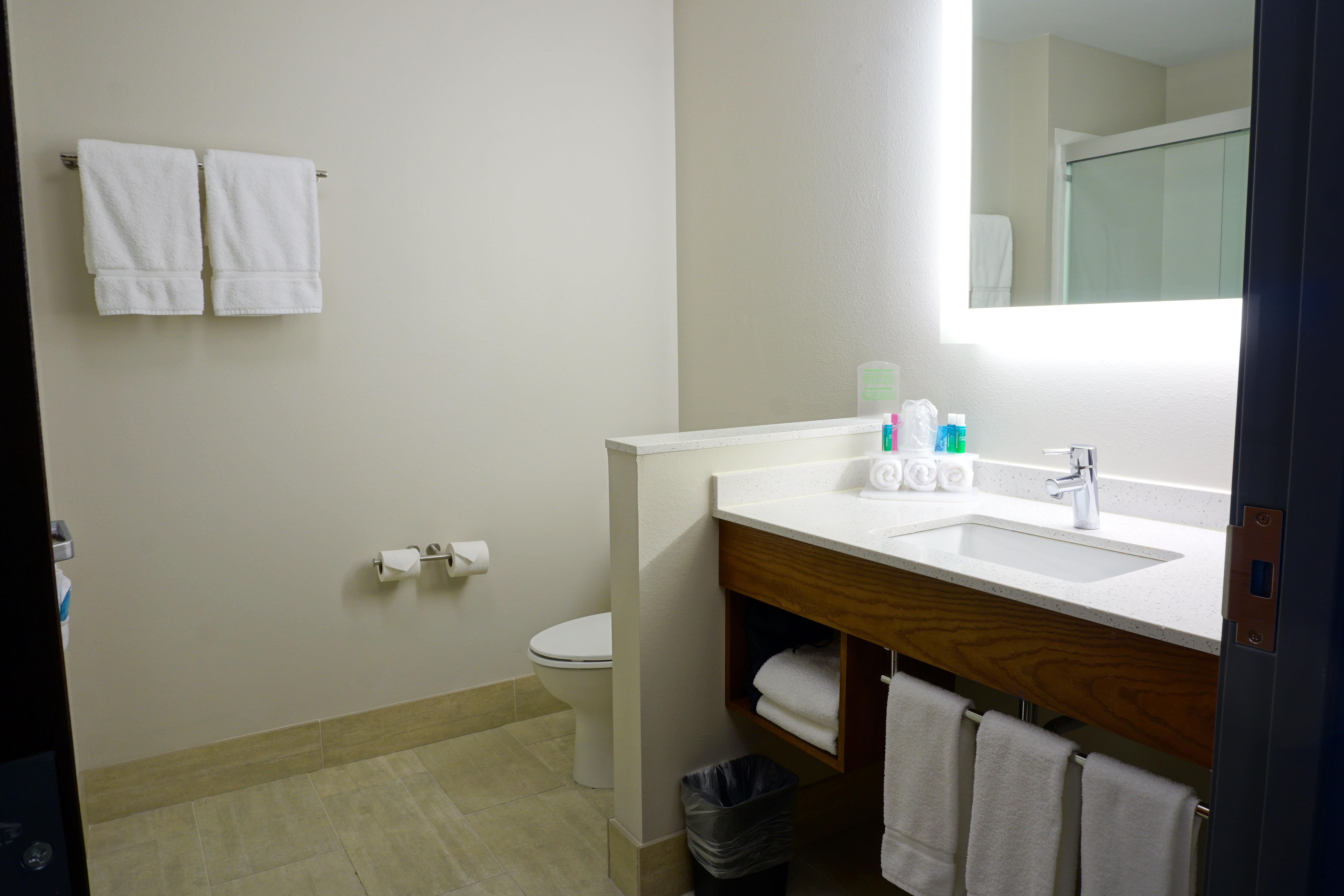 Holiday Inn Express & Suites Omaha - Millard Area By Ihg Extérieur photo